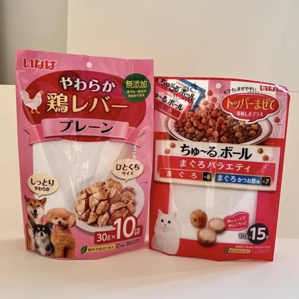 Stojąca torebka na karmę dla zwierząt domowych